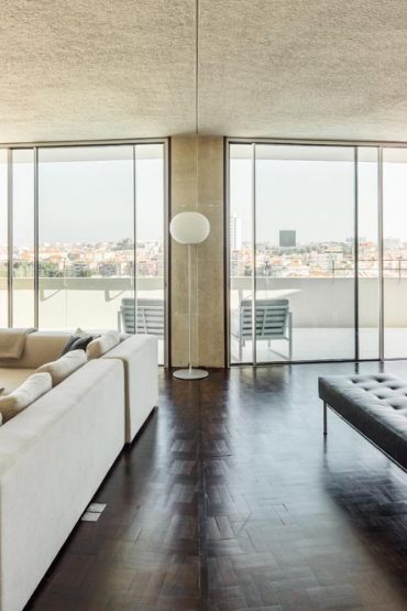 Reabilitação de Apartamento na Avenida Frei Miguel Contreiras